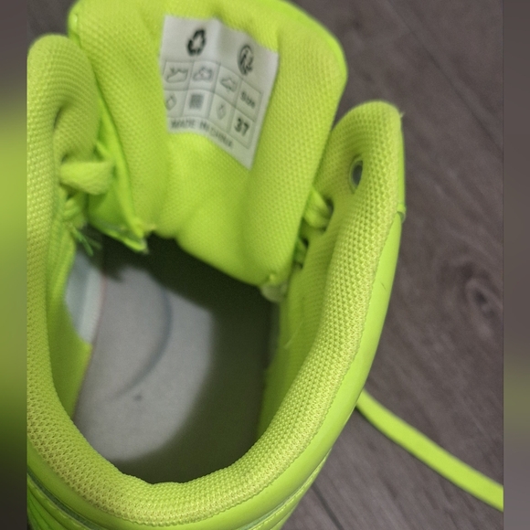 New Neon Green UBFEN Fashion Wear Wedge Heel Sneakers Womans size 37 US 7 -6.5 - Picture 8 of 8